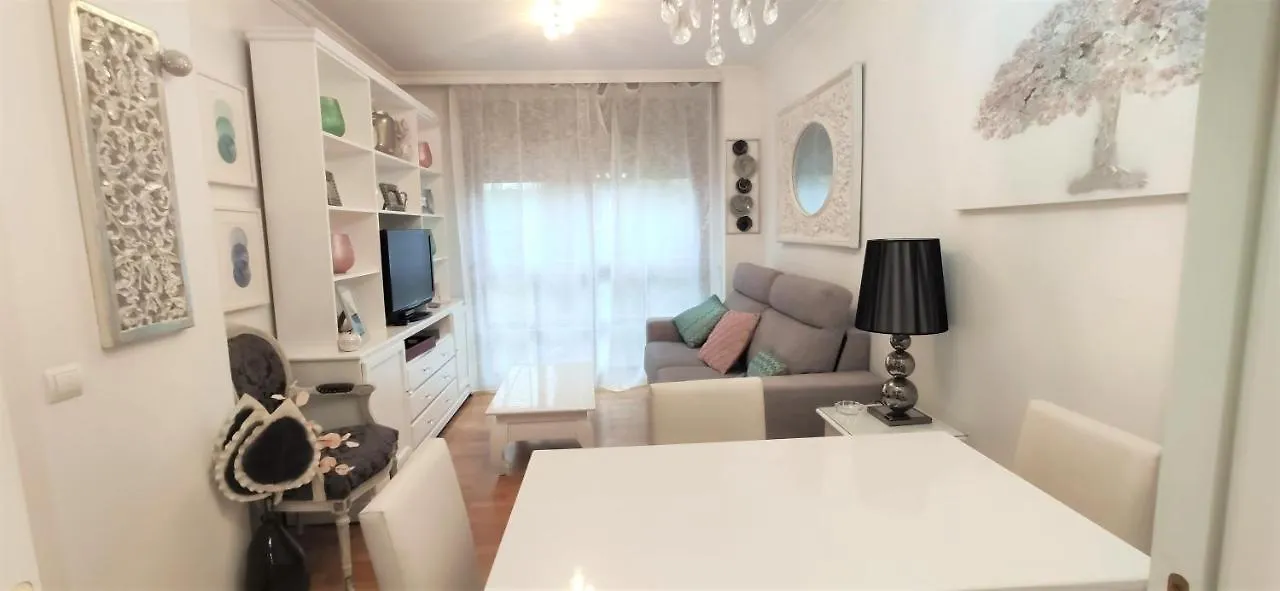 Campezo Suite Madrid Airport 0*,