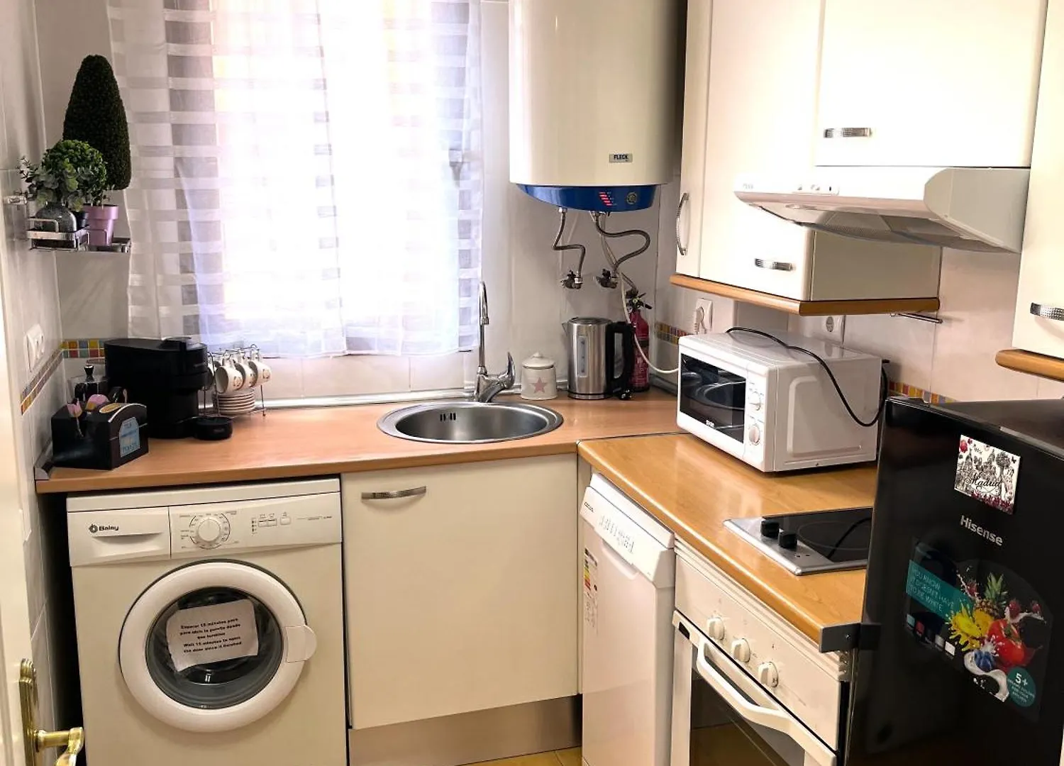 Apartment Campezo Suite Madrid Airport Spain