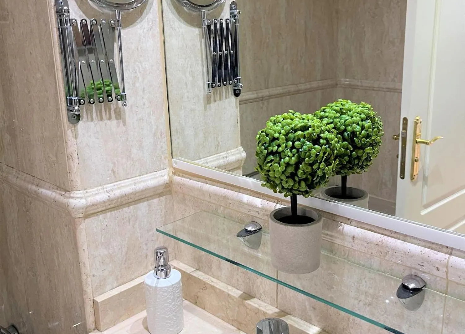 Apartment Campezo Suite Madrid Airport