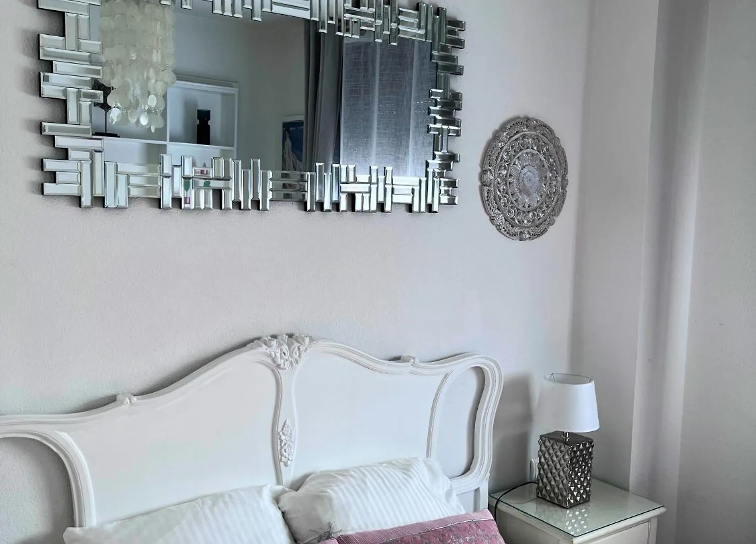 Campezo Suite Madrid Airport